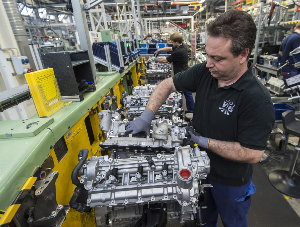 Mercedes-Benz baut Werk Berlin aus