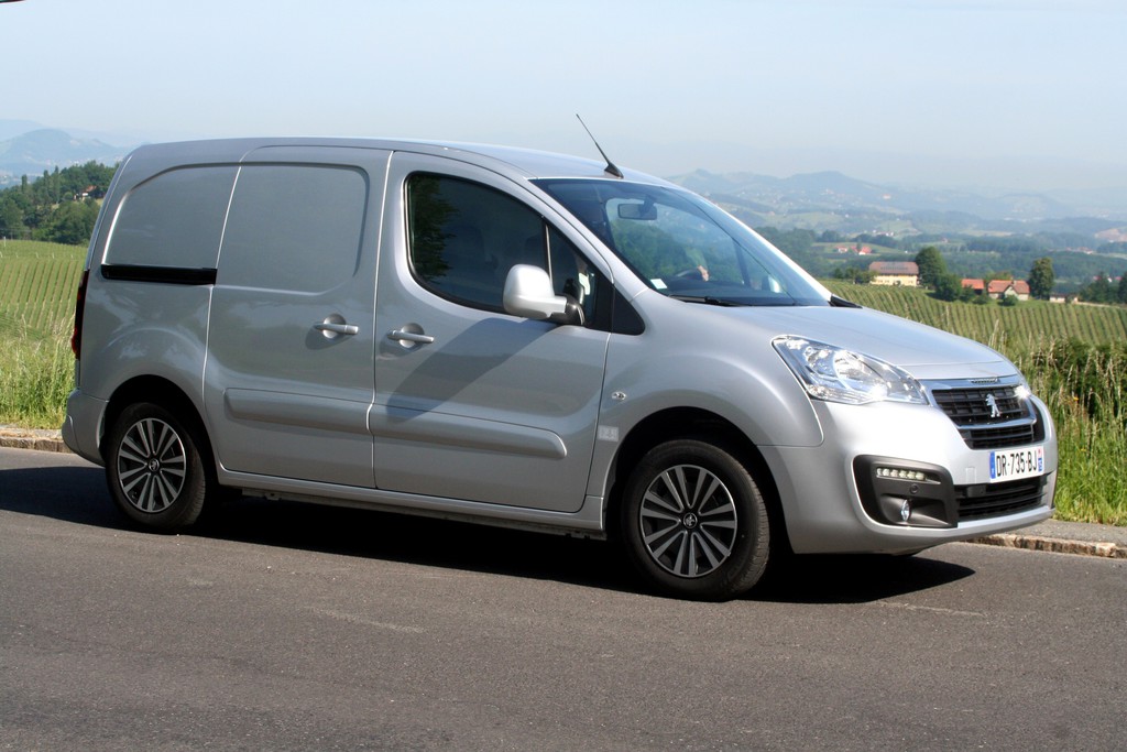 Erste Fahrt im Peugeot Partner und Partner Tepee: Vielseitige Löwen