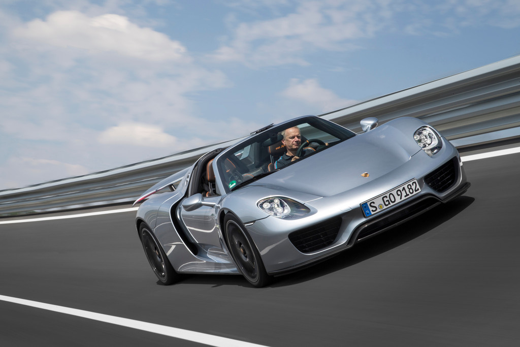 Porsche ruft 918 Spyder in die Werkstatt