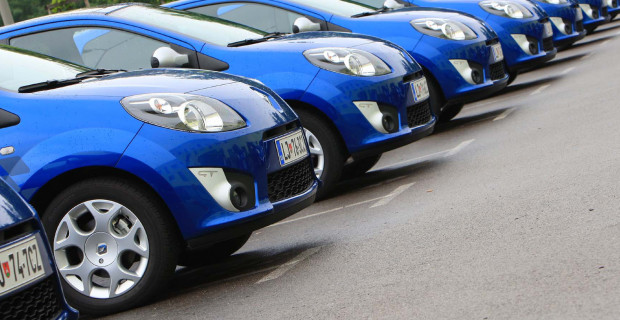 Pkw-Neuzulassungen: Automarkt legt kräftig zu