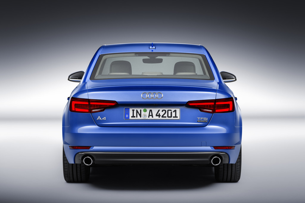 Erste Fahrt im Audi A4: Kein Ingolstädter kann mehr