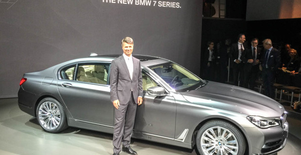 “BMW CEO Harald Krüger bei seiner ersten Produktposition.”