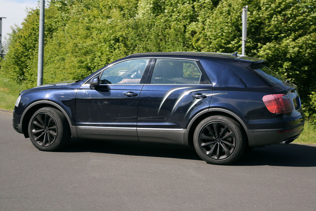 Erwischt: Erlkönig Bentley Bentayga – Luxus-SUV fast ungetarnt
