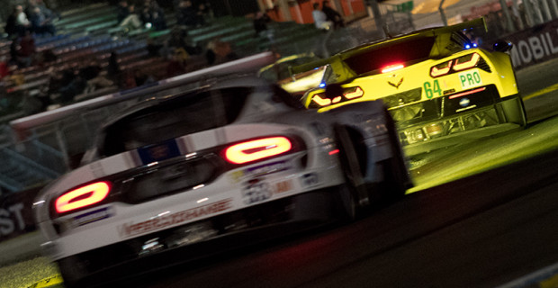 Le Mans 2015: Zwei Porsche ganz vorn