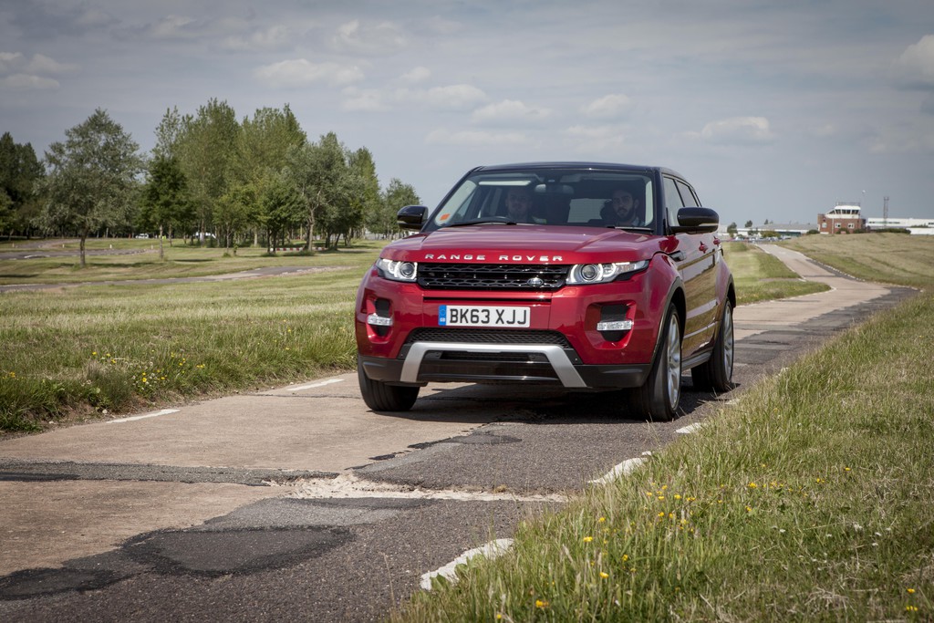 Jaguar Land Rover: Automatismen im Auto