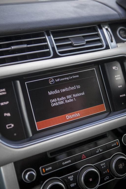 Jaguar Land Rover: Automatismen im Auto