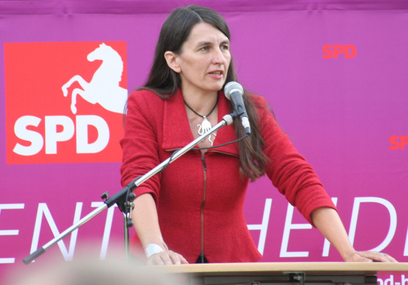 SPD zur Maut: Keine zusätzlichen Belastungen