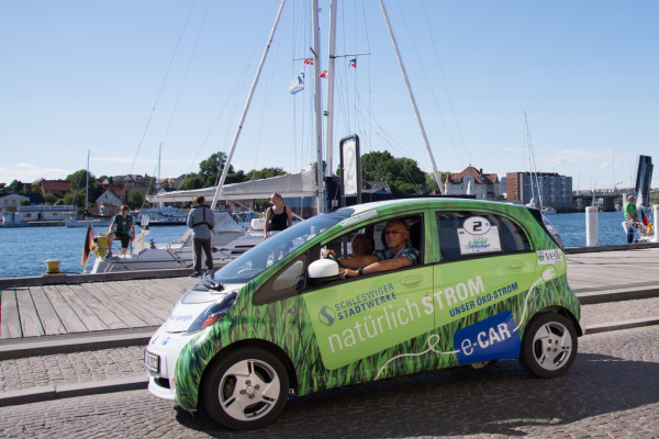 Mitsubishi EV gewinnt Elektromobil-Rallye