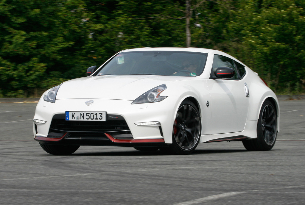 Test Nissan 370 Z Nismo: Motorsport all inclusive