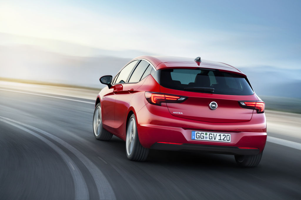 So kommt der neue Opel Astra K im Herbst 2015.