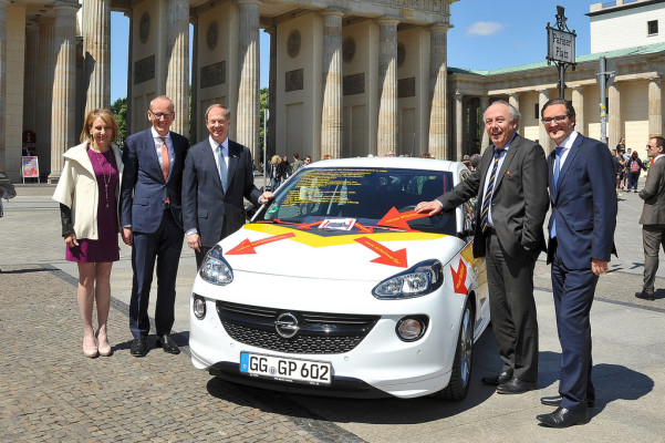 Opel Adam als TTIP-Botschafter