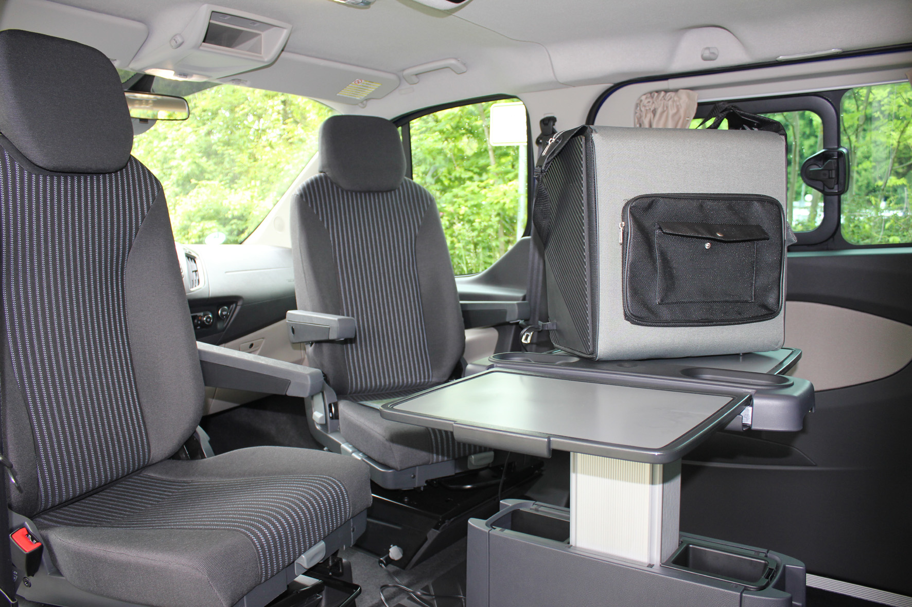 Wohnmobil Ford Tourneo Euroline: Multi-Talent für Alltag und Freizeit