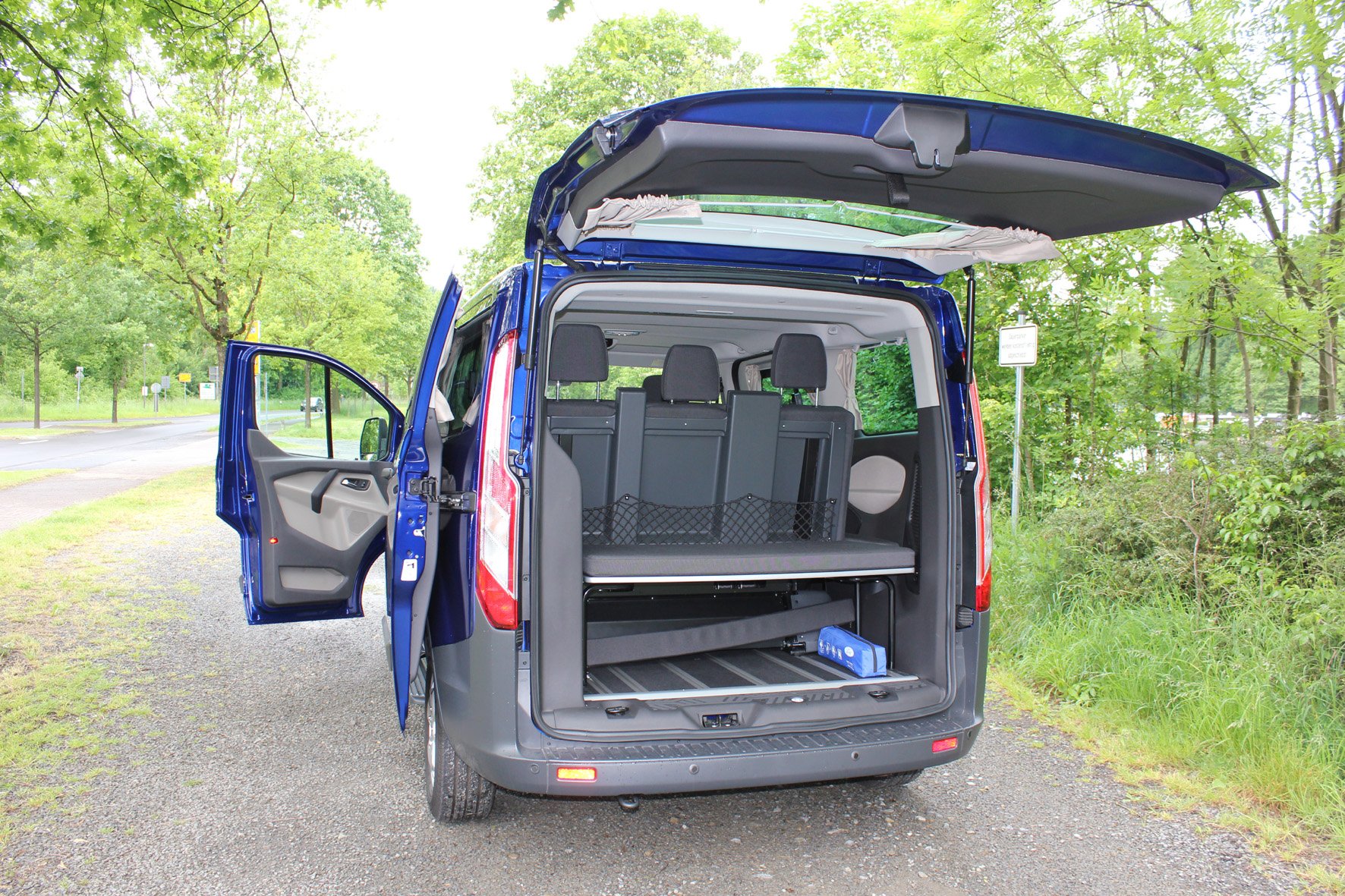Wohnmobil Ford Tourneo Euroline: Multi-Talent für Alltag und Freizeit