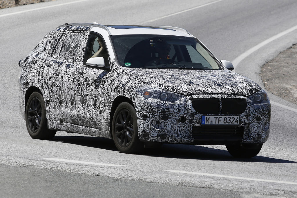 ... ein Modell aus dem XCITE- Project von BMW. Der Frontantrieb ergibt sich aus der UKL-Plattform (MINI, 2-Serie)