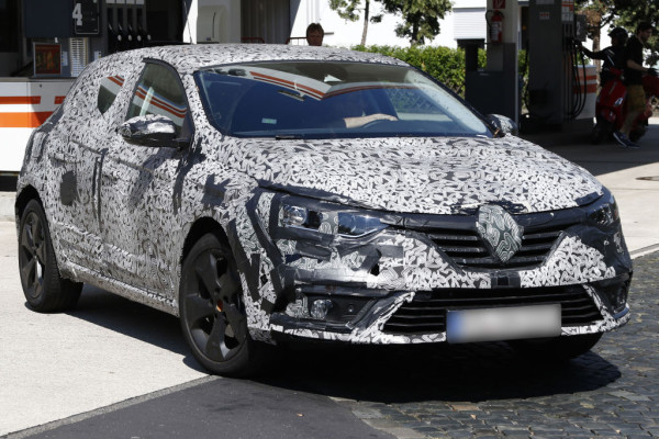 ... dem Nissan Pulsar u. den Crossover-SUV´s teilen wird.