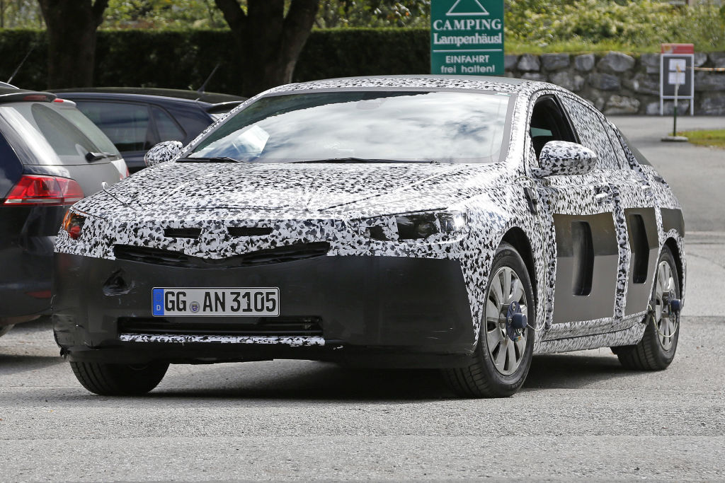 Opel Insignia / Buik Regal