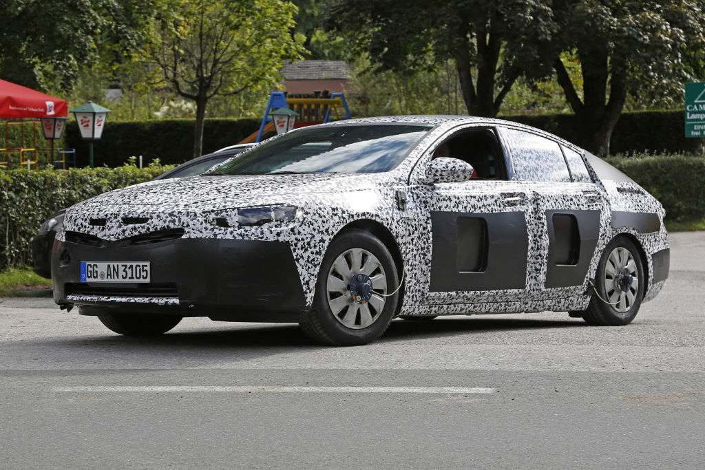 Opel Insignia / Buik Regal