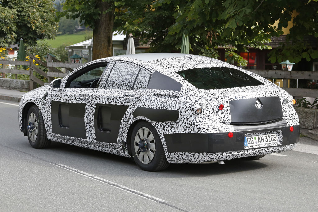 Opel Insignia / Buik Regal