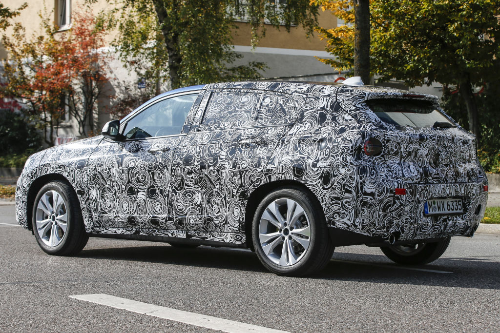 BMW X2
