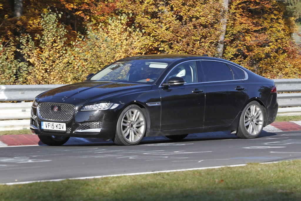 Jaguar XF L