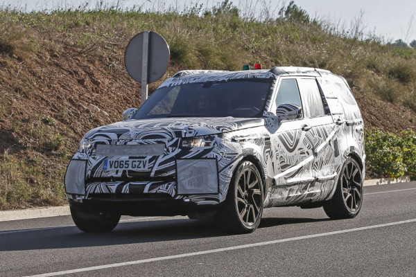 Land Rover Discovery 5