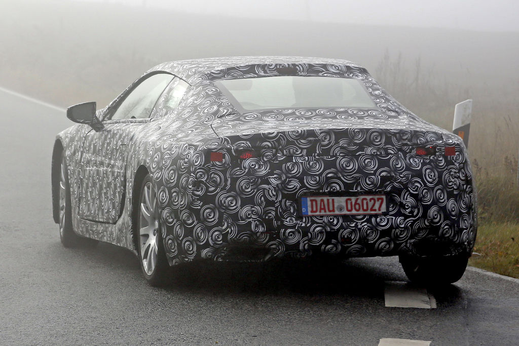 Lexus LF CC