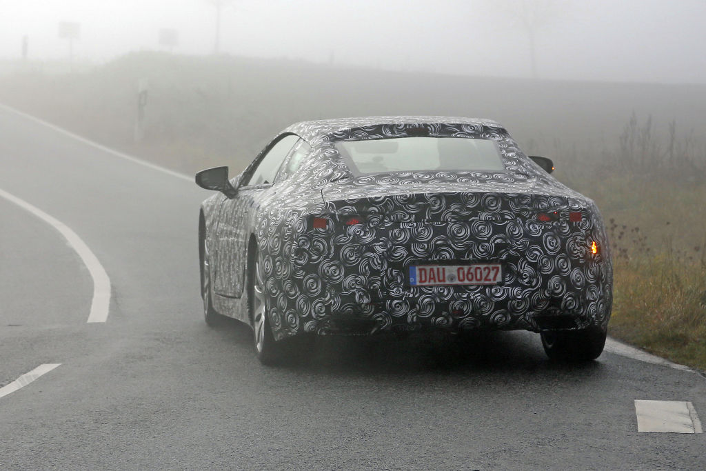 Lexus LF CC