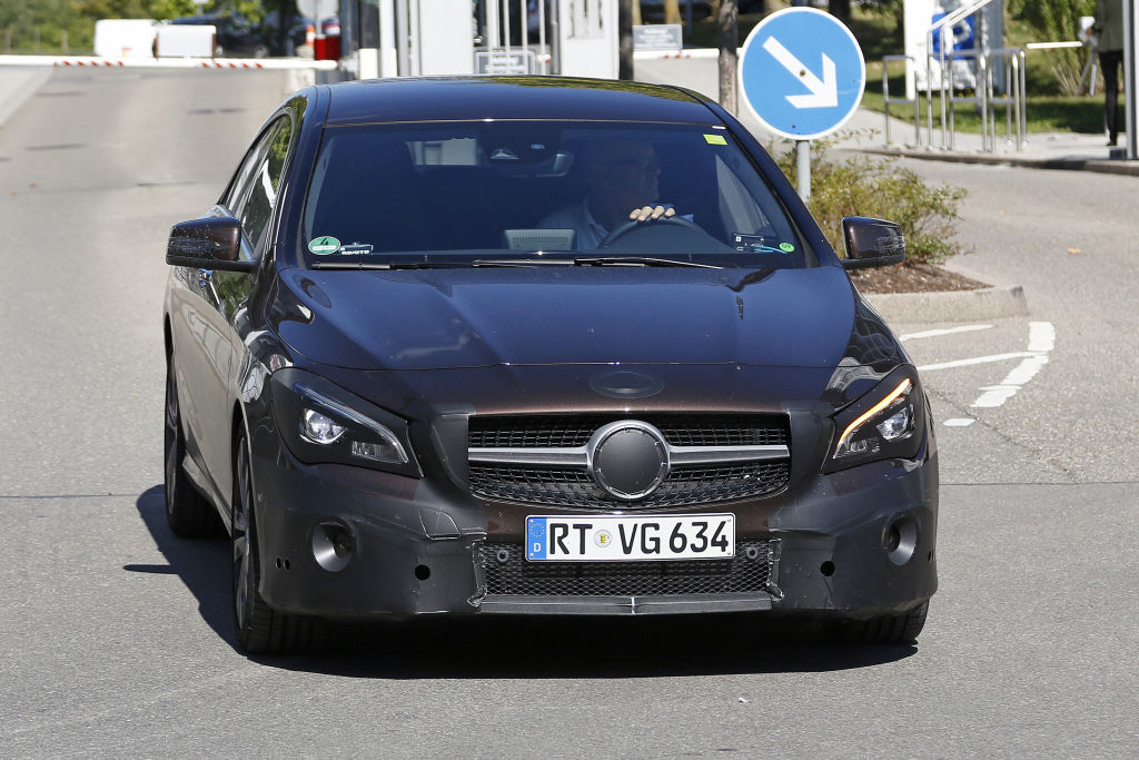 Mercedes-Benz CLA Facelift 2016