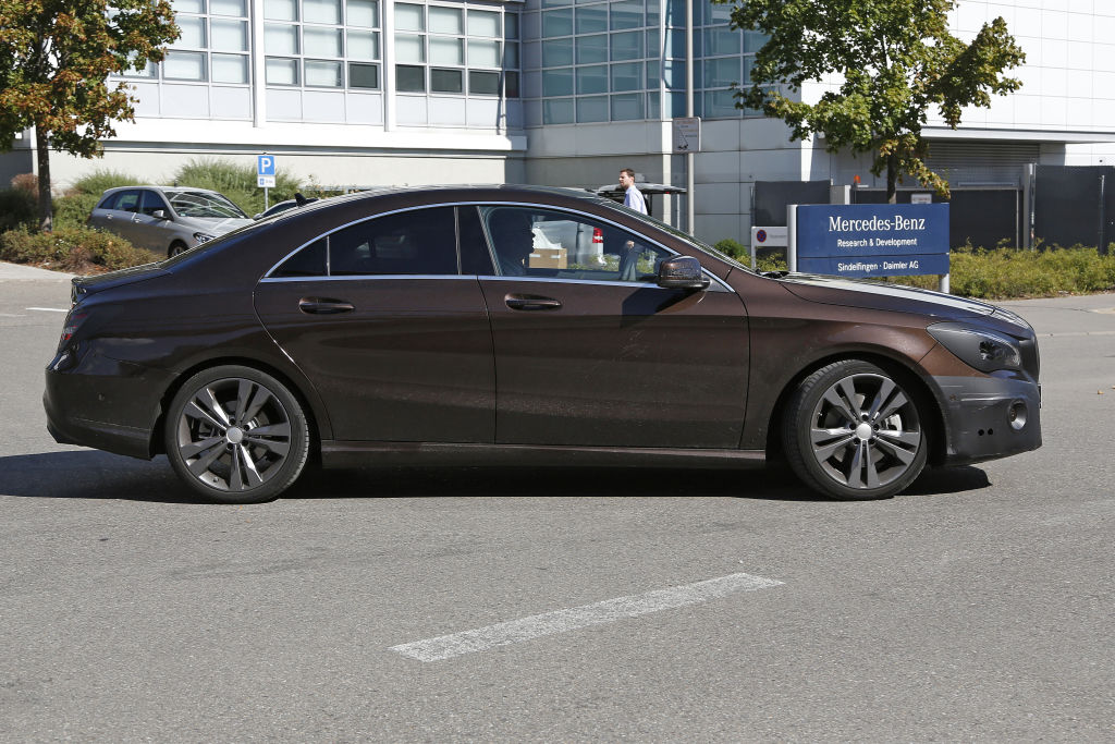 Mercedes-Benz CLA Facelift 2016