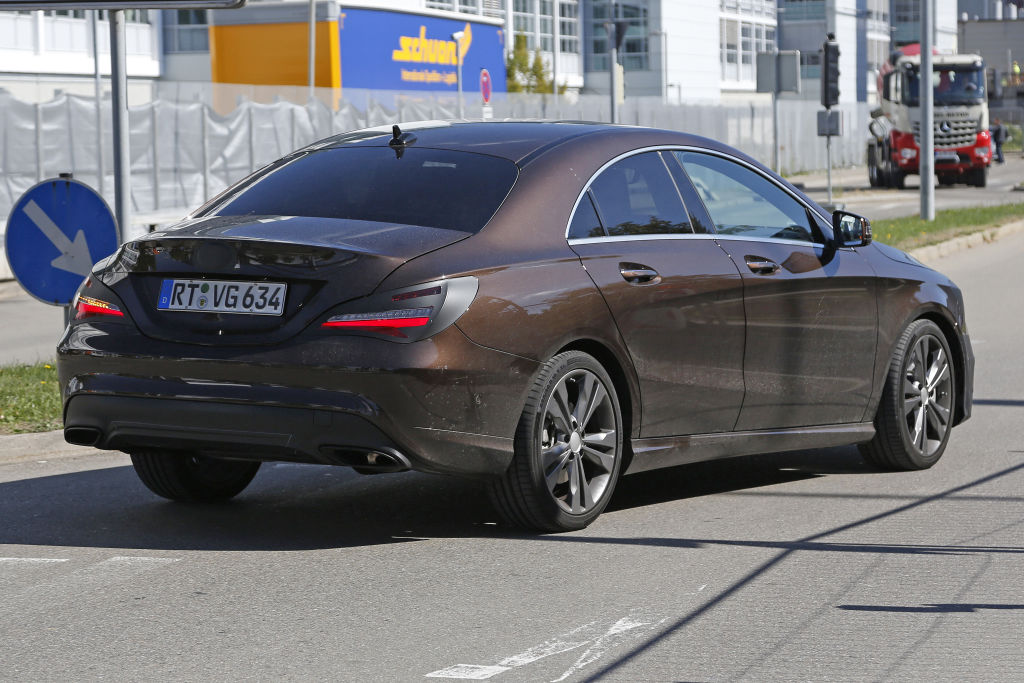 Mercedes-Benz CLA Facelift 2016
