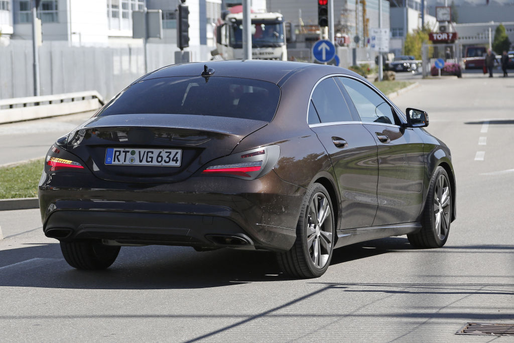 Mercedes-Benz CLA Facelift 2016