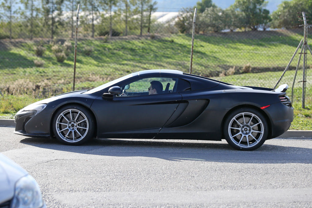 Erlkönig McLaren 657LT Spider