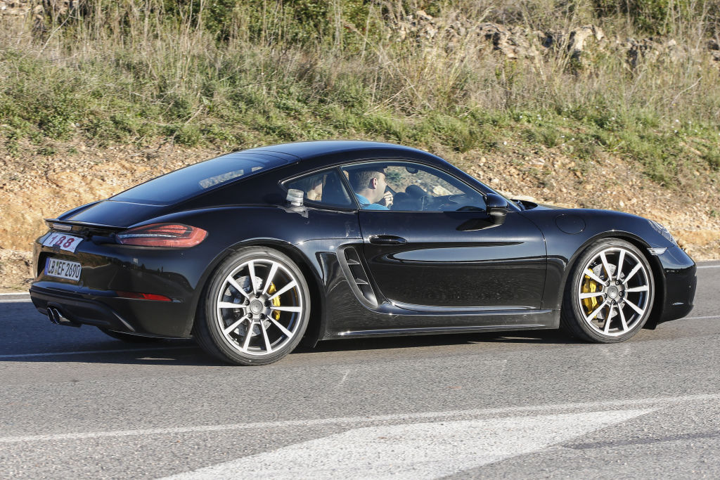 Porsche Cayman Facelift 2016