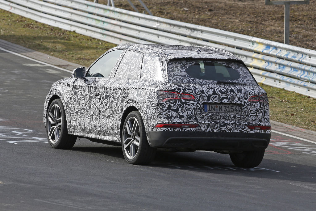 Erlkönig Audi Q5 2017er Modell ( Aufnahmen vom 15.03.2016)