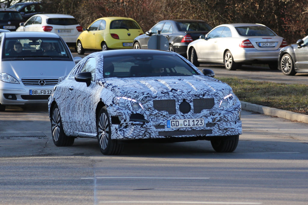 Erlkönig Mercedes-Benz E-Klasse Coupé