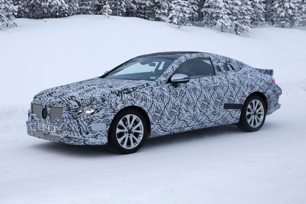 Erlkönig Mercedes-Benz E-Klasse Coupé