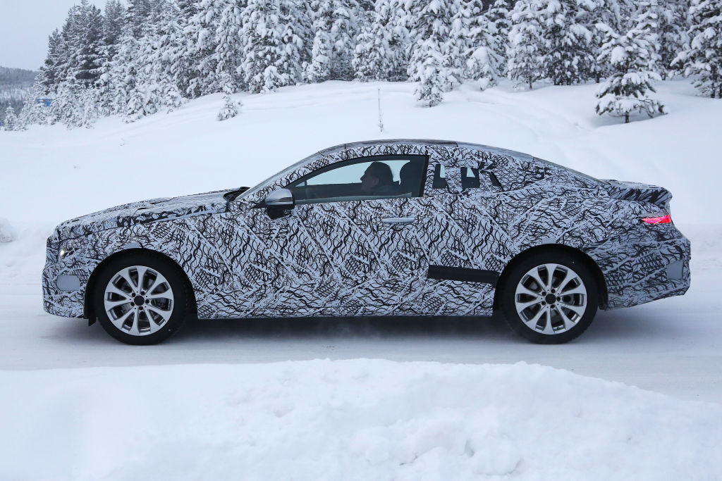 Erlkönig Mercedes-Benz E-Klasse Coupé