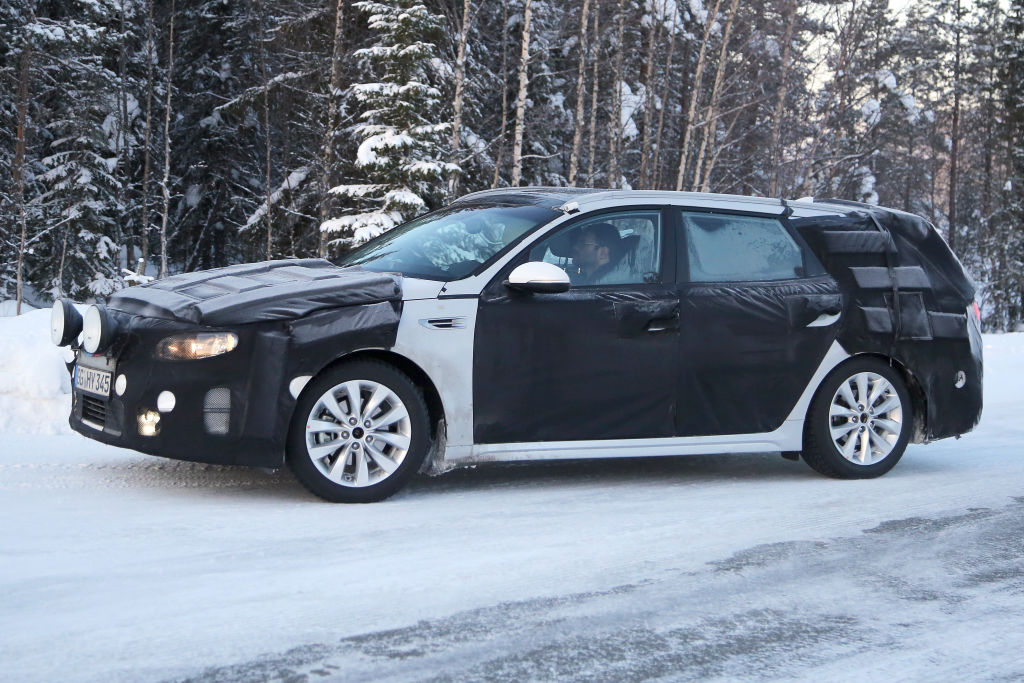 Erlkönig Kia Optima Sportwagon
