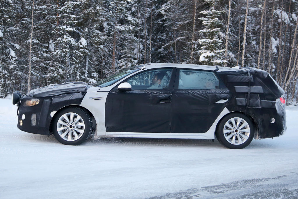Erlkönig Kia Optima Sportwagon