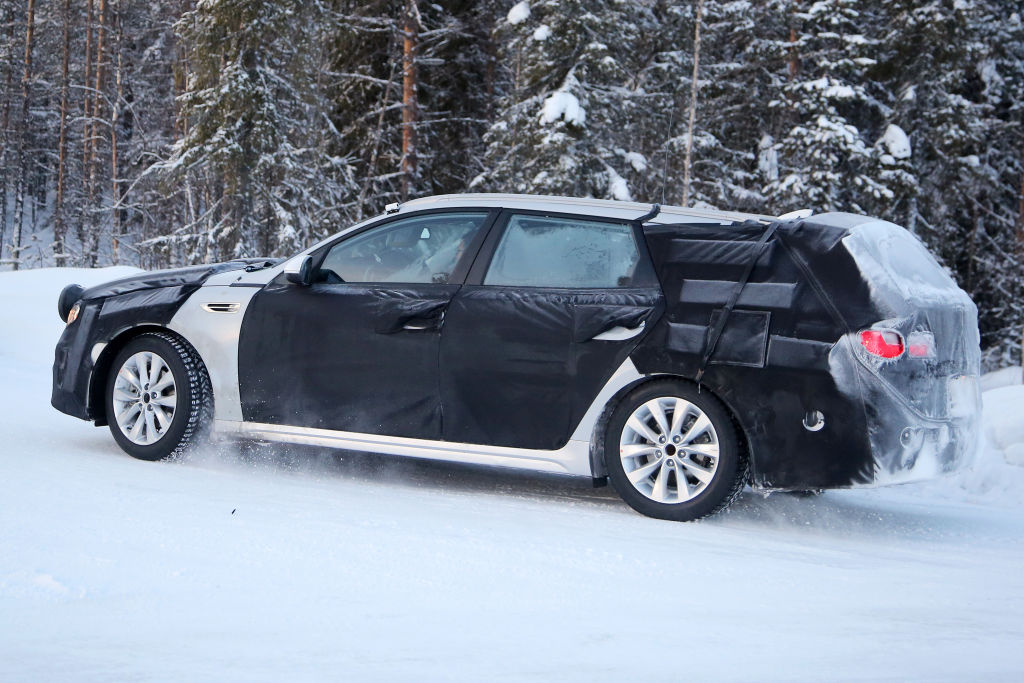 Erlkönig Kia Optima Sportwagon