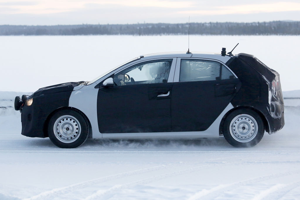 Erlkönig Kia Rio