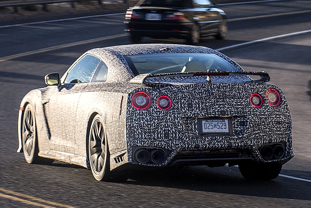 Erlkönig Nissan GT-R Facelift 2016