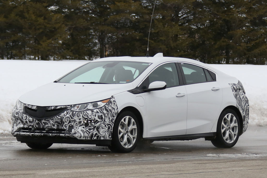 Erlkönig Opel Ampera 2017