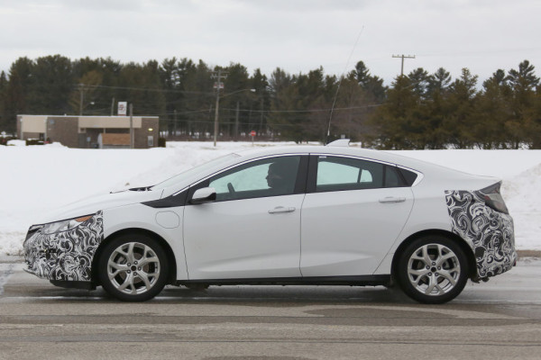 Erlkönig Opel Ampera 2017