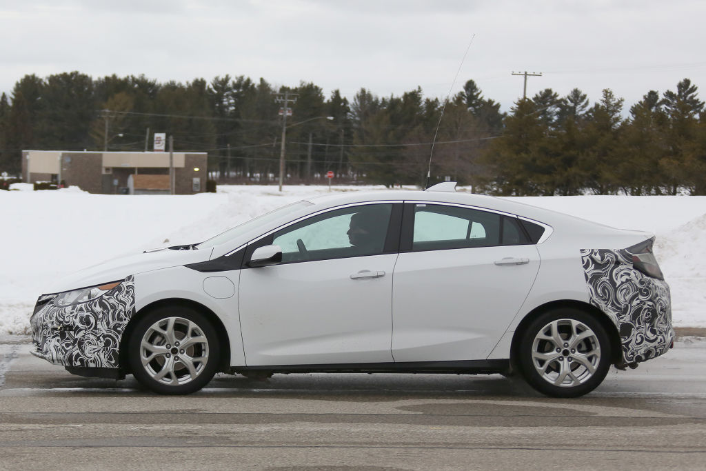 Erlkönig Opel Ampera 2017