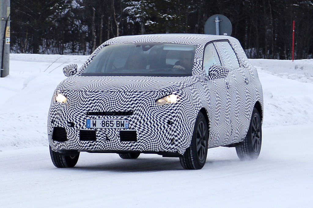 Erlkönig Peugeot 6008