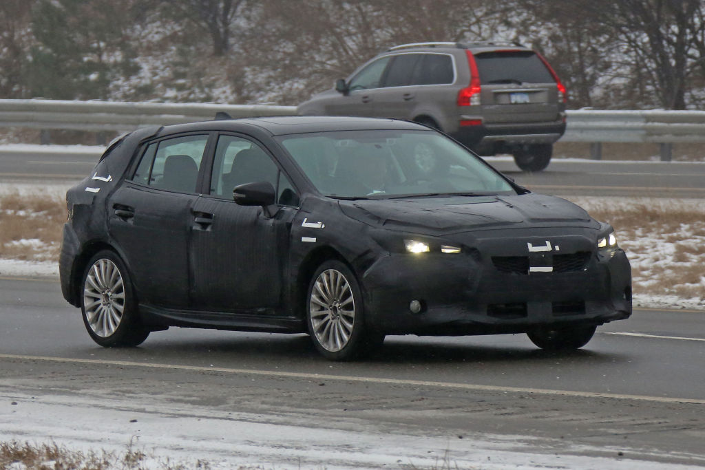 Erlkönig Subaru Impreza Hatchback 2017