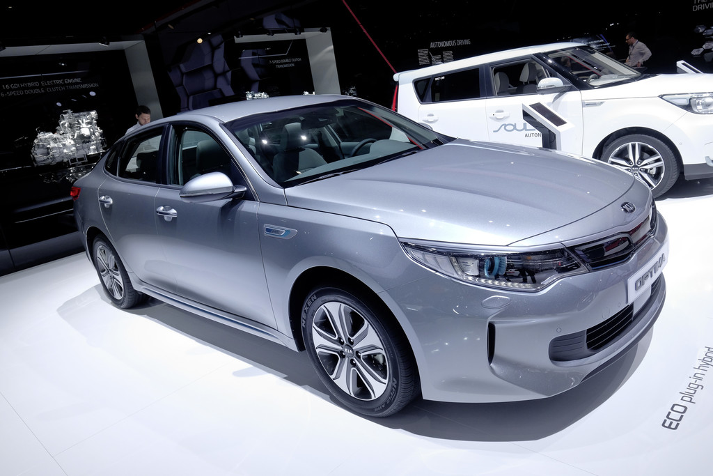 Kia Optima PHEV.