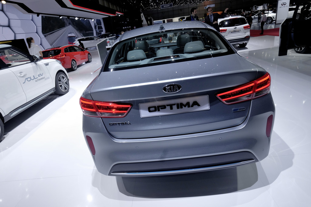 Kia Optima PHEV.