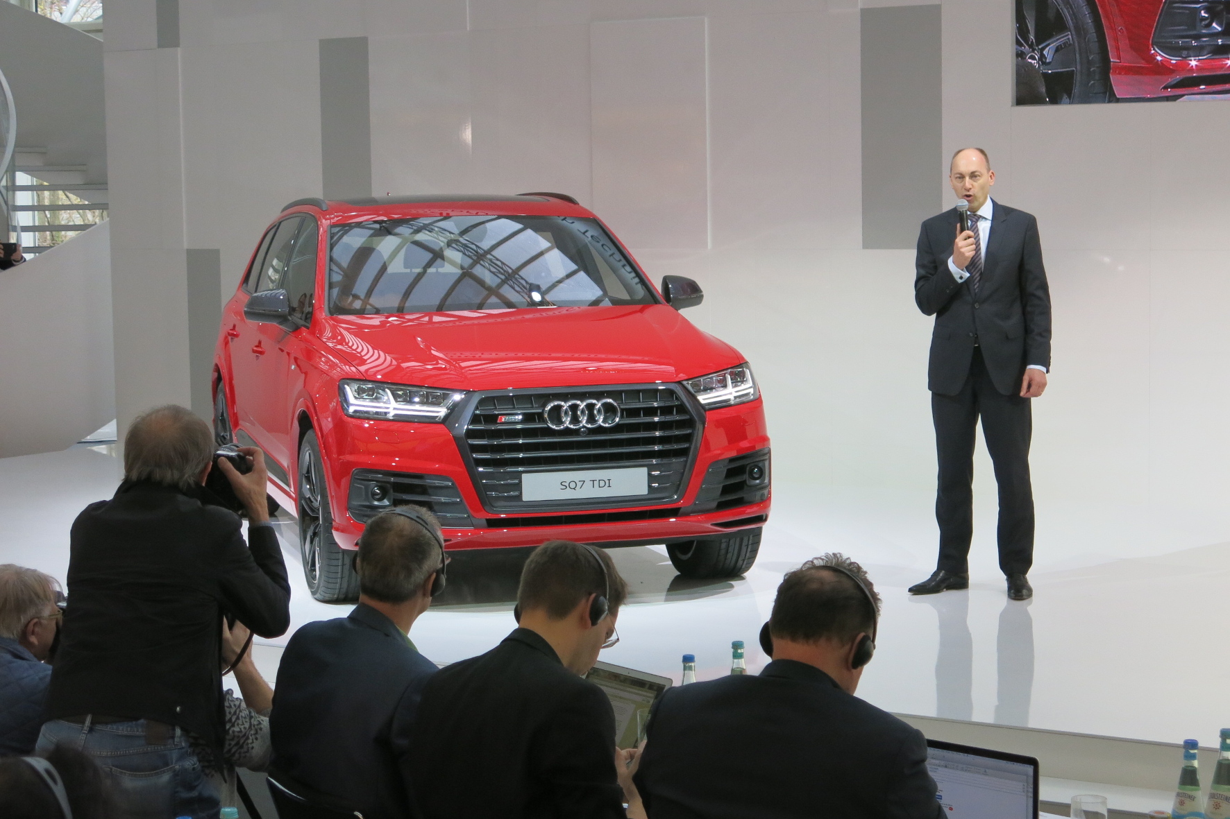 Neuer Dampfhammer aus Ingolstadt: Audi präsentiert mit dem SQ7 das stärkste Diesel-SUV auf dem Markt.